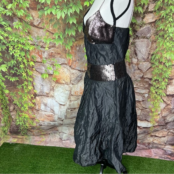 VINTAGE NICOLE MILLER SIGNATURE Y2K Whimsigoth Taffeta Dress, 6 - Picture 9 of 16